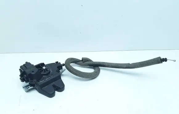 Mercedes-Benz E W212 Tailgate/trunk/boot lock/catch/latch A2047500185