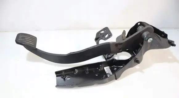 Clutch pedal