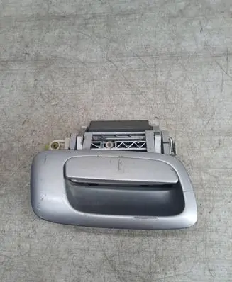 Opel Astra G Front door exterior handle GM712