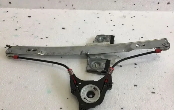 Ford Fiesta Front window lifting mechanism without motor 8A61A2320001 C7Y2A
