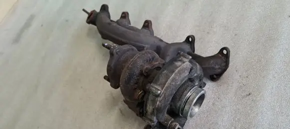 Audi 100 S4 C4 Turbo 046145703E