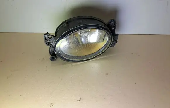 Mercedes-Benz A W169 Front fog light A1698201556 030507700101