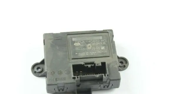 Land Rover Range Rover Sport L320 Door control unit/module CPLA14D620AC