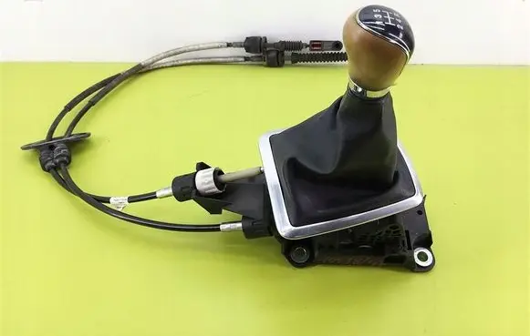 Ford Focus Gear shifter/selector 7M5R7C453AKB