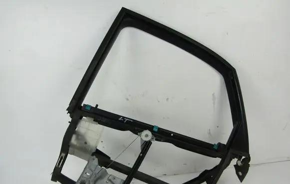 Audi A4 S4 B5 8D Rear door manual window regulator 