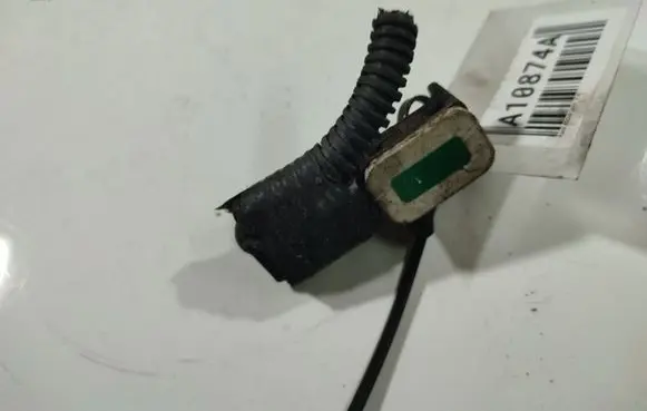 Ford Focus Airbag deployment crash/impact sensor