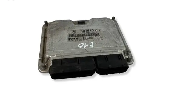 Skoda Fabia Mk1 (6Y) Engine control unit/module 038906019AF 28SA4562 0281010289