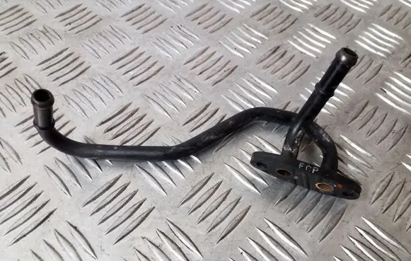 Coolant pipe/hose