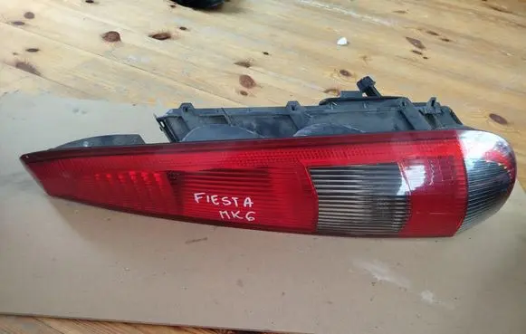 Rear/tail lights