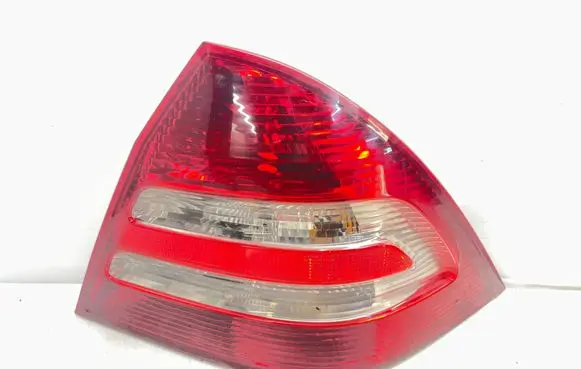 Mercedes-Benz C W203 Rear/tail lights 2038202064