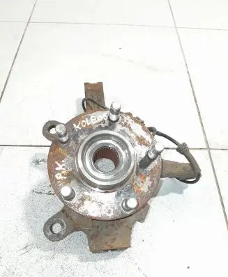 Renault Koleos I Front wheel hub NOCODE