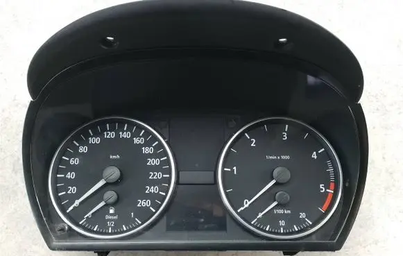 BMW 3 E90 E91 Speedometer (instrument cluster) 6983487-01
