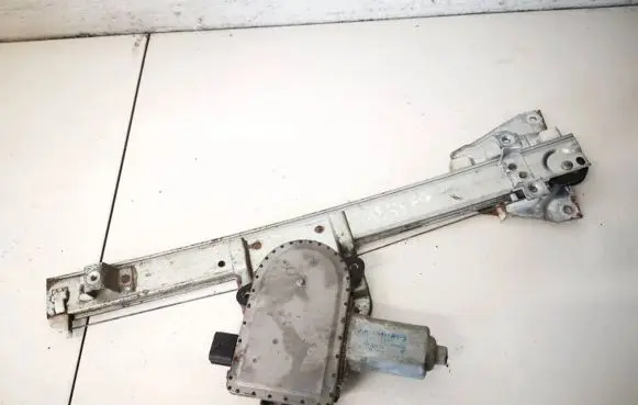 Mitsubishi Pajero Sliding door window regulator with motor