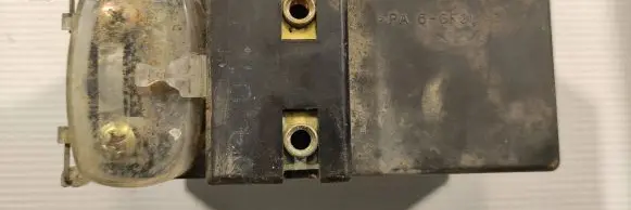 Volkswagen PASSAT B5 Coolant fan relay 357919506A 898719000