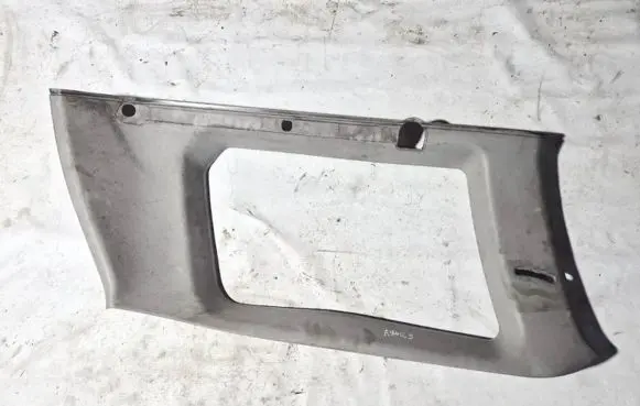 Mitsubishi Pajero Sport I Other interior part mr227526