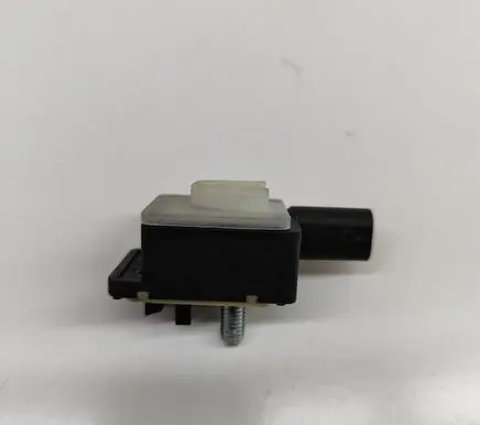 BMW X2 F39 Airbag deployment crash/impact sensor 9305252