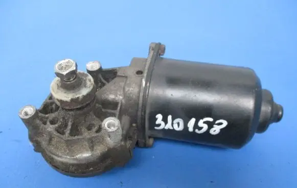Chrysler Concorde Front wiper linkage and motor