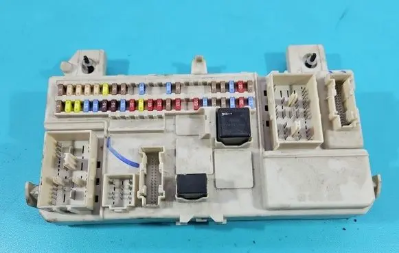 Volvo V50 Central body control module 30728906 IMPRK1536748
