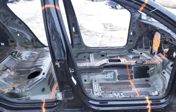 Volkswagen PASSAT B7 Pillar (middle) 