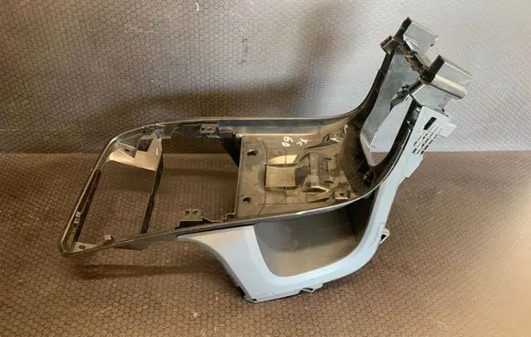 Volvo XC60 Dashboard center trim panel 1302389