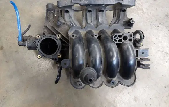 Ford Ka Intake manifold