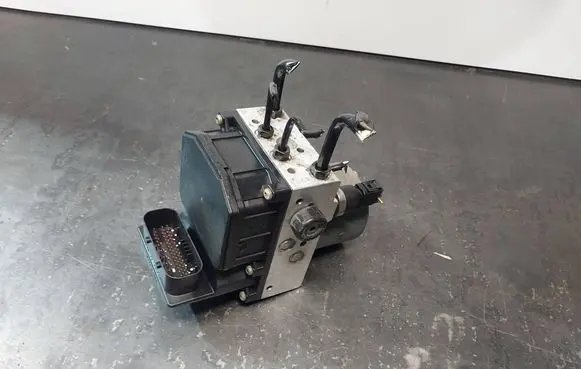 Audi A4 S4 B6 8E 8H ABS Pump 8E0614517 0265225048 0265950011