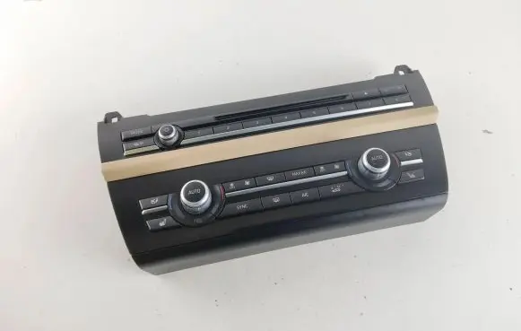 BMW 5 F10 F11 Climate control unit 9388325