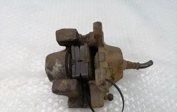 Mercedes-Benz C W203 Rear brake caliper 36X290