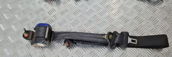 Hyundai Galloper Third row seat belt 