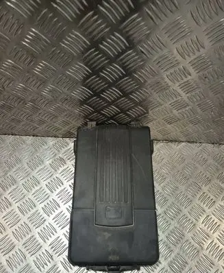 Volkswagen Golf V Battery box tray cover/lid 1K0915443C