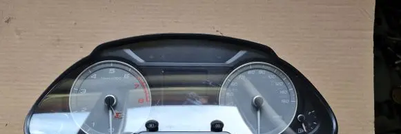 Audi Q5 SQ5 Speedometer (instrument cluster) 8R0920982C