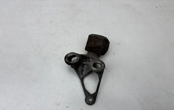 Audi A4 S4 B8 8K Engine mounting bracket 8K0199343C