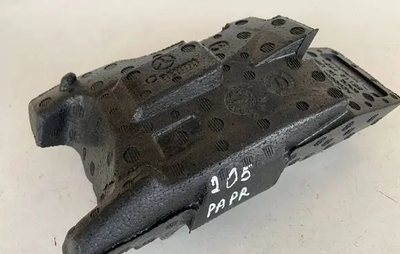 Mercedes-Benz C W205 Front bumper foam support bar A2058851237