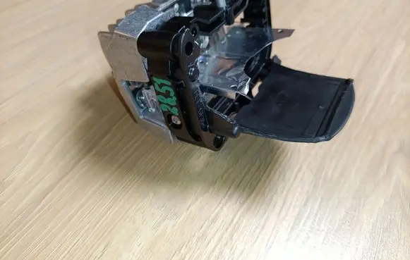 BMW 3 G20 G21 Headlight part 1420000419 63118496150 140800145400