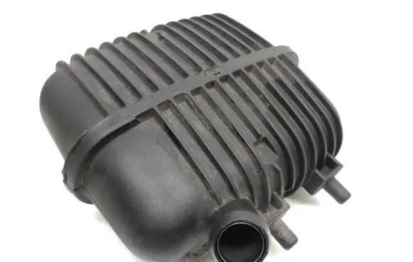 Audi A6 S6 C6 4F Vacuum air tank 8E0129955B