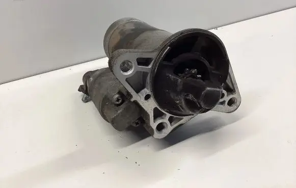 Mazda 6 Starter motor M001T30971