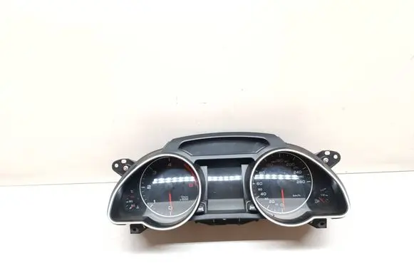 Audi A5 8T 8F Speedometer (instrument cluster) 8T0920900G