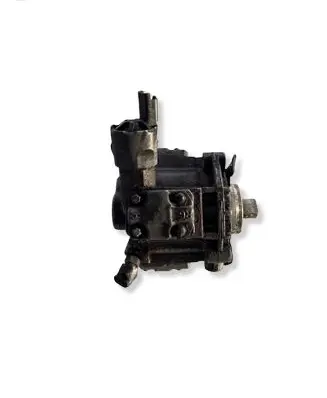 Volvo V50 Fuel injection high pressure pump 5WS40380 A2C27100268 K060130