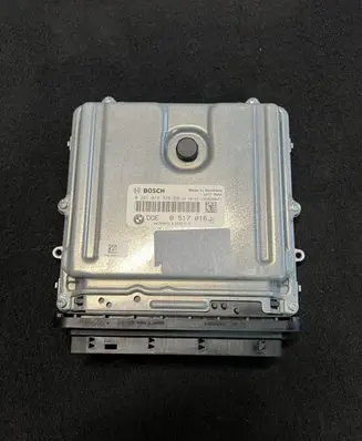 BMW X5 E70 Engine control unit/module 8517016 0281018320 030518571