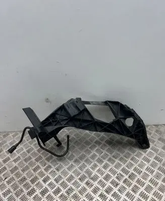 Audi Q4 e-tron Headlight/headlamp mounting bracket 89A805325B