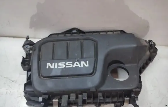 Nissan Qashqai+2 Engine cover (trim)