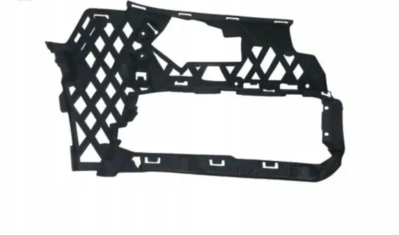 Volkswagen PASSAT B8 Front grill 3G0807177C