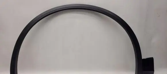 Volkswagen Touareg III Front arch trim 