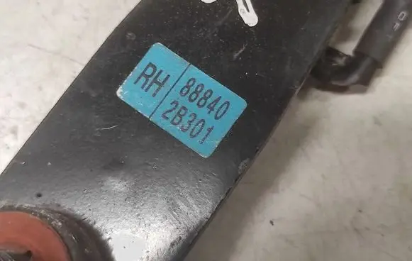 Hyundai Santa Fe Front seatbelt 888402B301