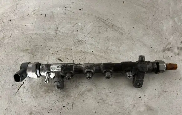 Fuel main line pipe