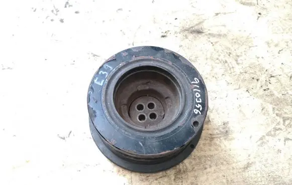 BMW 5 E39 Crankshaft pulley