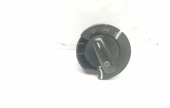 Volkswagen PASSAT B6 Light switch 1K0941431BB