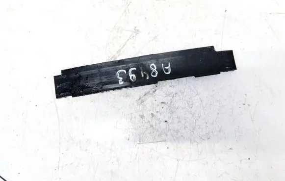 Nissan Almera Tino Slide rail for timing chain 