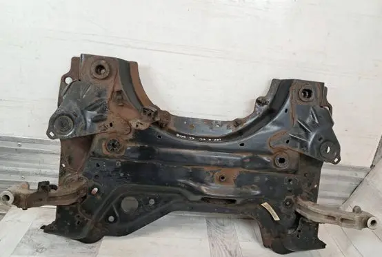 Peugeot 308 Front axle beam 