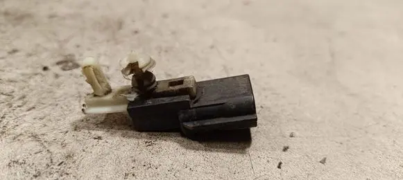 Jaguar XE Outside/exterior temperature sensor